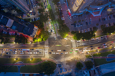 俯瞰广东珠海滨海路街头道路夜景高清图片