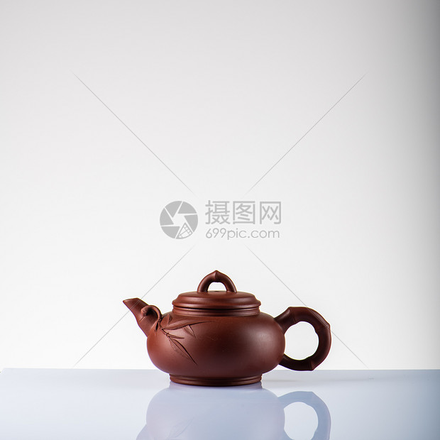 “大红袍竹节”茶壶素材图片