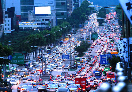 卡通场景韩国首尔黄昏堵车场景背景