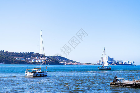 里斯本海上帆船图片