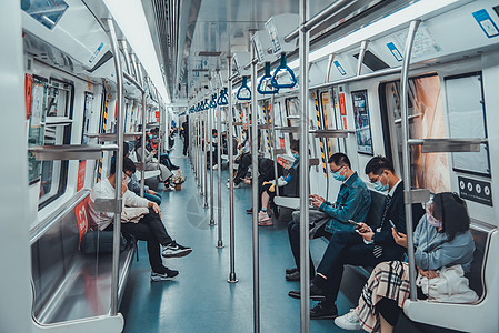 拥挤的地铁【媒体用图】疫情期间的深圳地铁背景