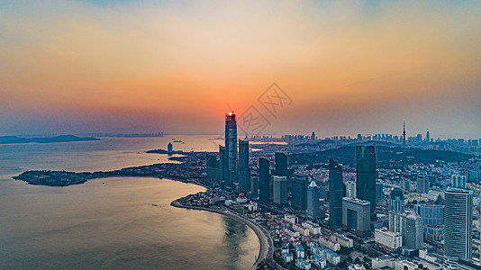 航拍青岛城市夕阳风光图片