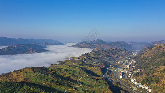 春回大地春季山路高清图片