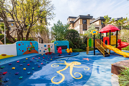 社区环境小区里的儿童游乐场背景
