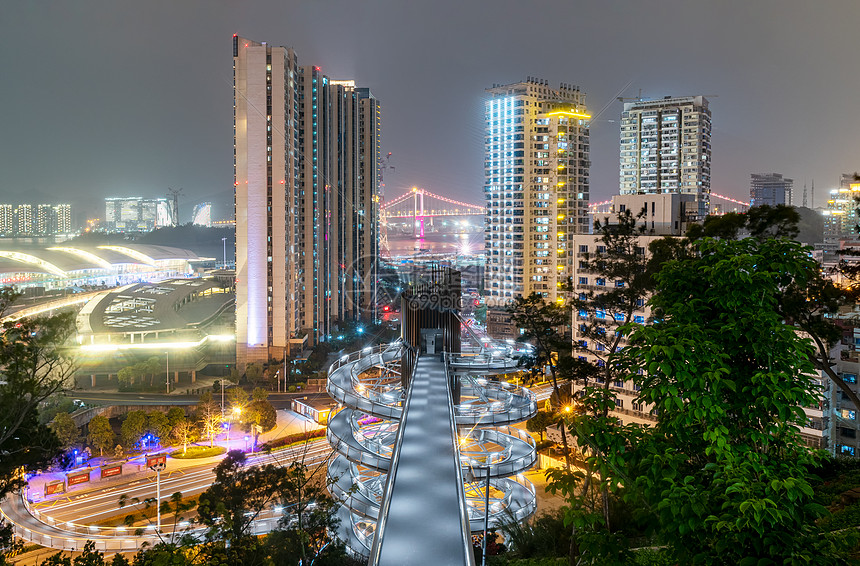 厦门健康步道1号入口处的夜色图片