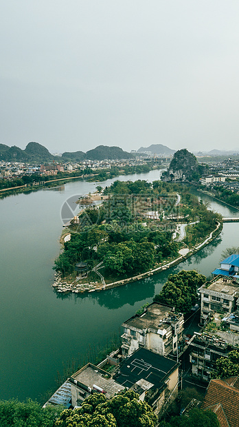 竖拍竖屏桂林风景漓江公园旅游城市图片