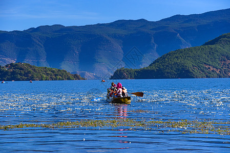 泸沽湖风光图片