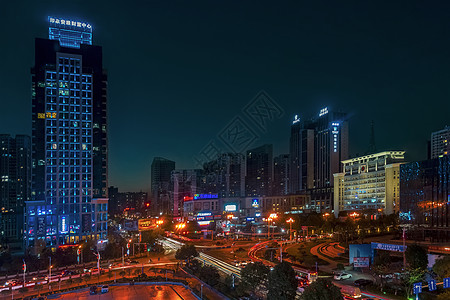 贵州安顺城市夜景流光车轨高清图片