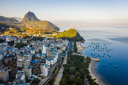 抚仙湖游船云南抚仙湖背景