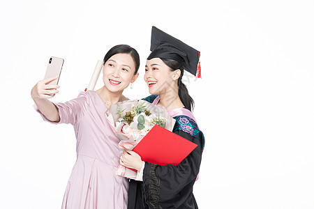 母女自拍庆祝女儿大学毕业图片