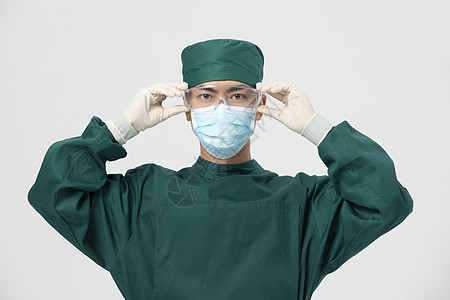抗疫手术服男性医生戴护目镜图片