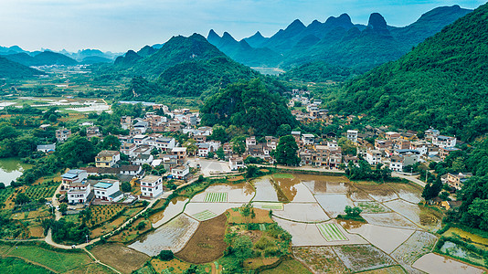 桂林山航拍山水田园农村小康富裕生活住宅背景