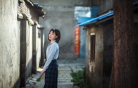 光影美女邻家女生背景