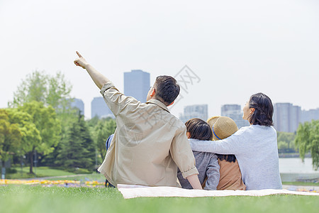 一家人户外郊游背景旅行高清图片素材