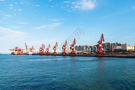 吊车工业园漳州港港口背景