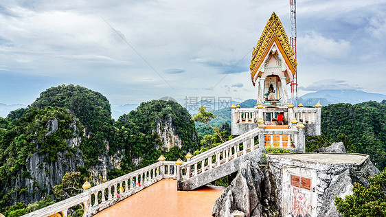 泰国甲米虎窟寺空中寺庙图片