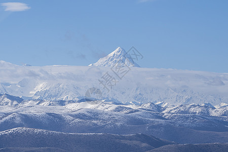 贡嘎雪山图片