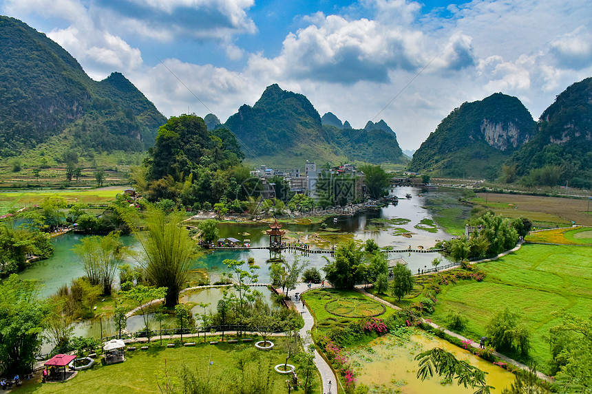 广西旧州鹅泉风景区