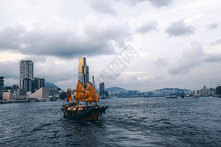 商务船香港中环码头帆船海景背景