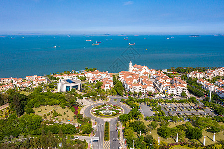 海边住宅区背景图片