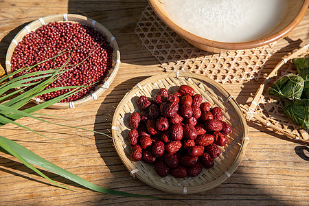 粽子端午和枣子端午节粽子枣子食材背景