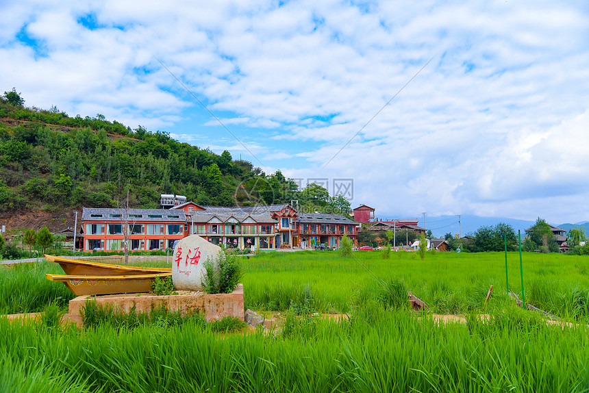 泸沽湖风景区草海图片