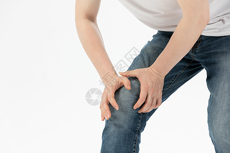 男性膝盖疼痛特写图片