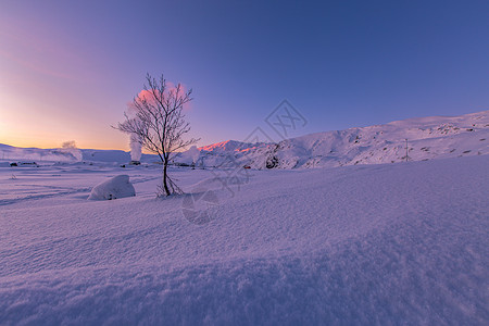冰岛旅游冰岛雪地日出自然美景背景