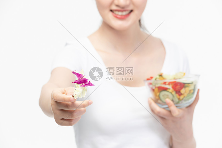 女性健康饮食特写图片