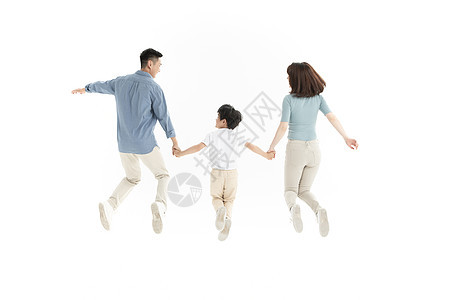 一家三口跳跃背影父母高清图片素材