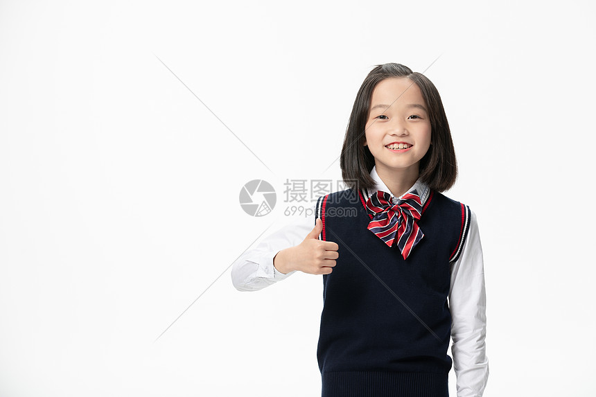 穿校服小学生点赞图片