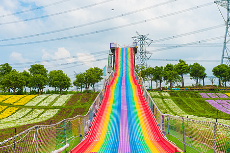 彩虹滑道五彩滑道游玩设施背景