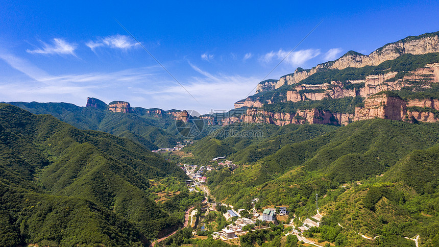 航拍河北嶂石岩国家风景名胜区图片