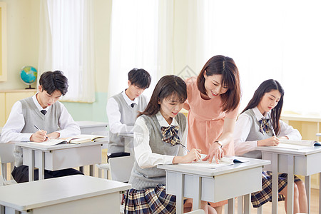 教师学生单辅导背景