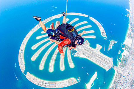 迪拜城市风光迪拜极限运动跳伞背景