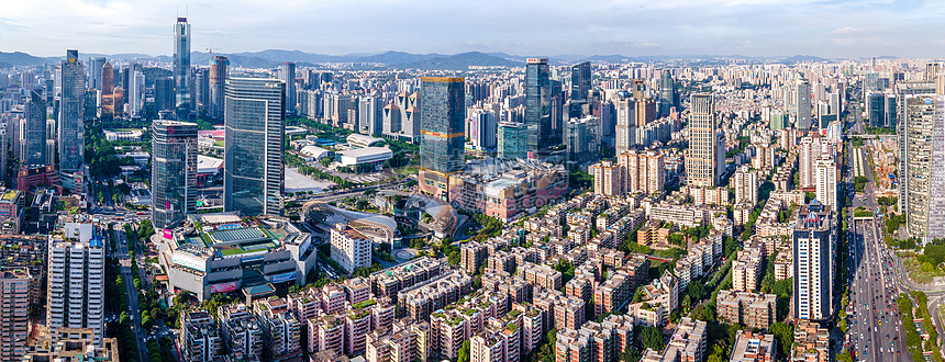 全景航拍广州天河区城市建筑群图片