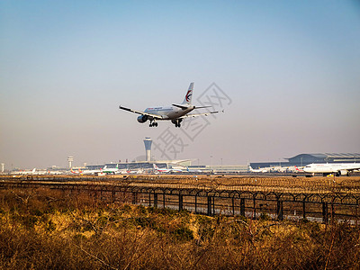 西安咸阳机场飞机高清图片