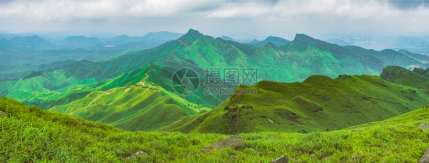 宾阳横县贵港交界的群山图片