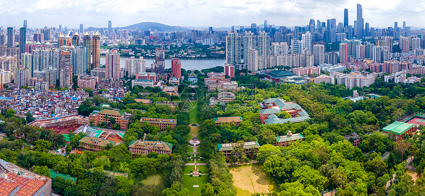 航拍全景中山大学南校区广州市图片