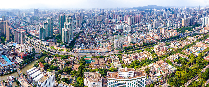 全景航拍广州沙面公园荔湾区城市建筑图片