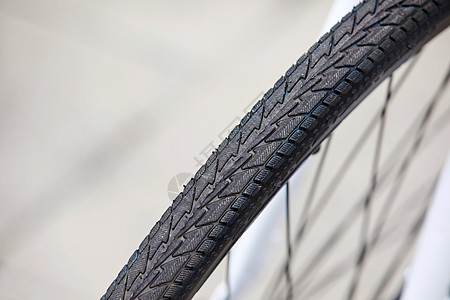 自行车山地车轮胎特写高清图片