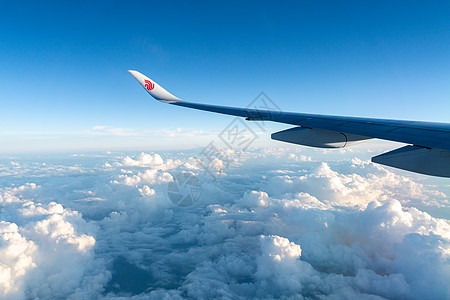 航空飞行飞机机舱外景色背景