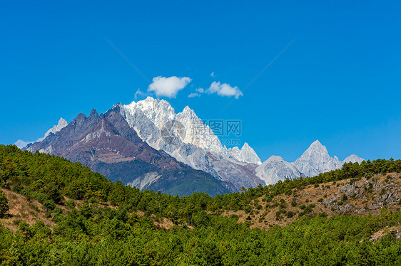 玉龙雪山图片