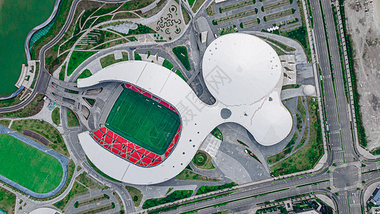 [流言板]亚历山大8场中4场三节打卡，并且4场全部在30分钟内砍下30+