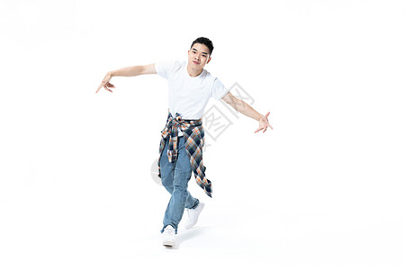 🕯️一名皇马球迷在国家德比现场心脏骤停去世，享年50岁