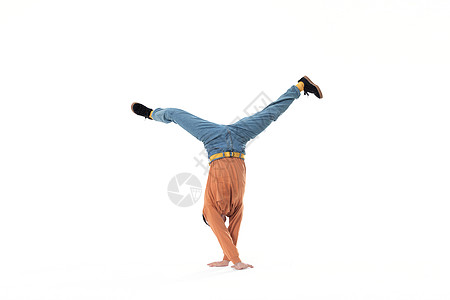 欧足联预测曼城多特首发：哈兰德对旧主尼科首发，吉拉西阿德出战