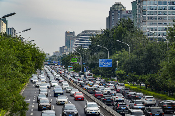 北京东二环南大街堵车交通图片