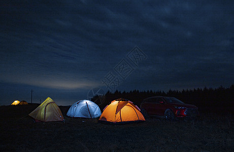 山顶呐喊山顶露营夜晚的帐篷背景