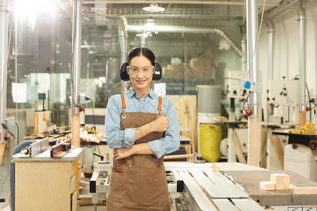 木匠美女工人匠人形象图片