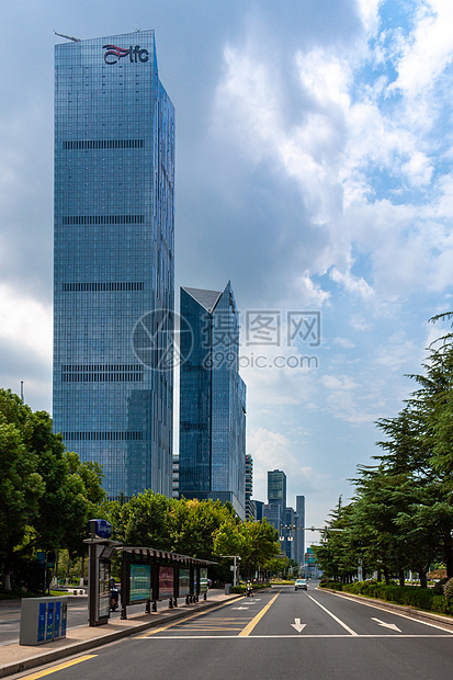 南京河西CBD道路图片